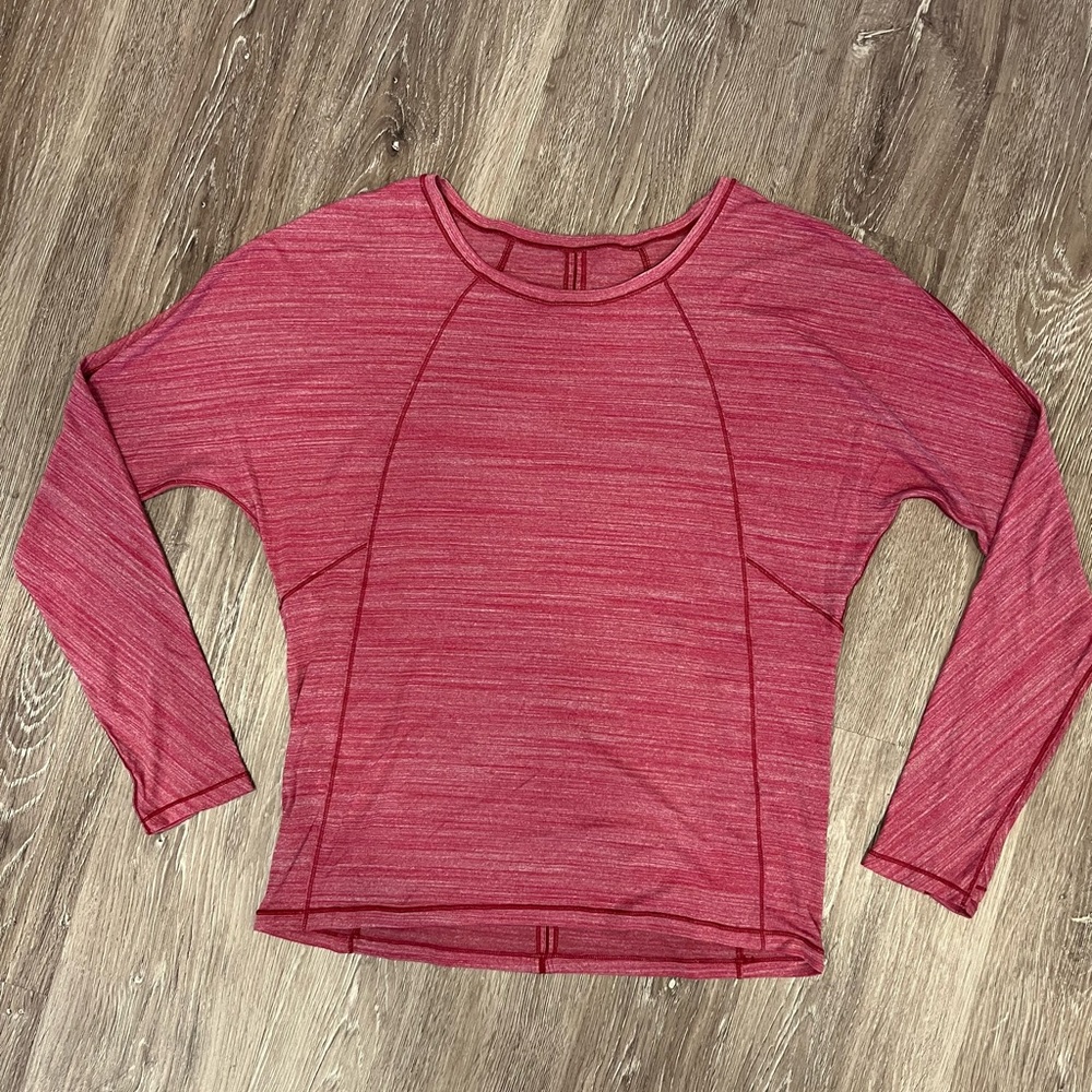 Lululemon women’s long sleeve shirt